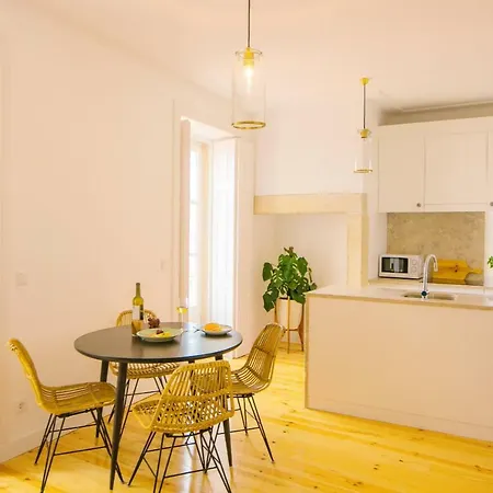 Alfama Balcony River View By Lovelystay Apartment *