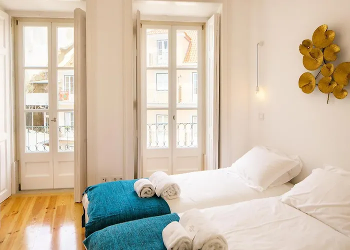 Alfama Balcony River View By Lovelystay * 리스본