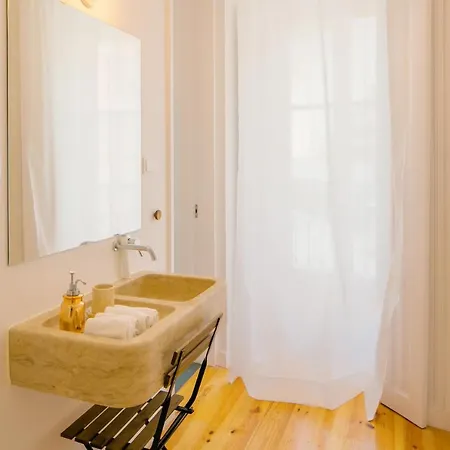 Alfama Balcony River View By Lovelystay Apartment Lissabon