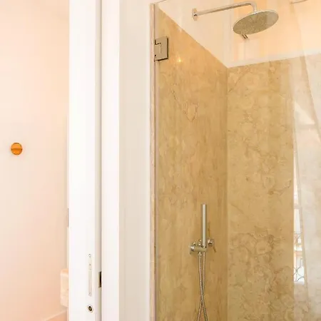 Alfama Balcony River View By Lovelystay Lisboa